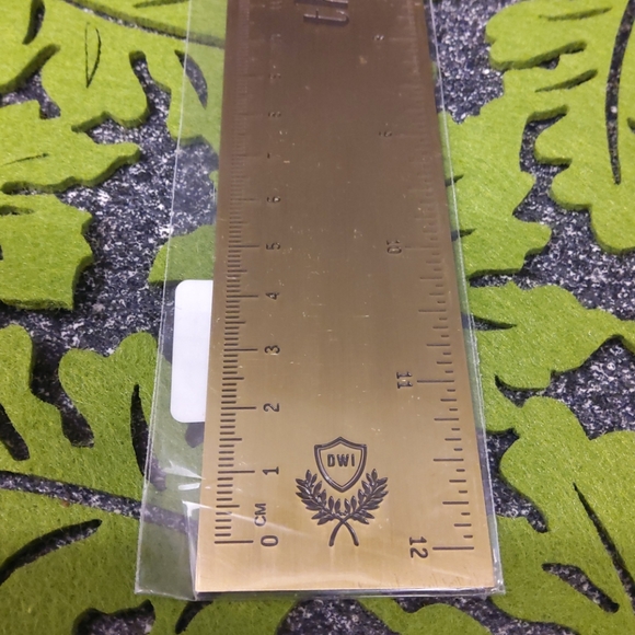 School supply - Picture 4 of 5